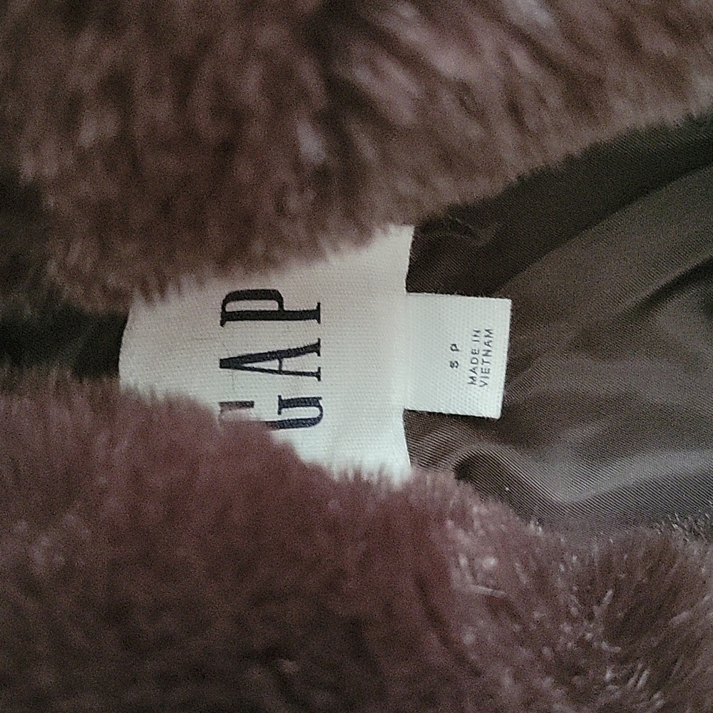 GAP Factory Women's Relaxed Faux-Fur Jacket in Brown- Size S- New! - Picture 3 of 14